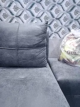 Snapshot of mishti_sharma20 chatting on 03-06-26, 06:15 mishti sharma20 online show from 03-06-26, 06:15