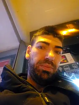 chicnormal35 online show from 03-11-26, 07:31