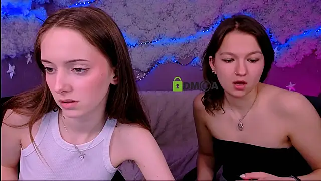 Snapshot of chloe_ley chatting on 05-04-26, 07:43 chloe ley online show from 05-04-26, 07:43