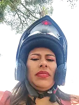 Snapshot of ValeryLux420 chatting on 03-15-26, 03:51 ValeryLux420 online show from 03-15-26, 03:51