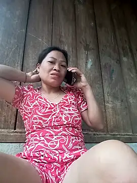 Snapshot of Mizu-hotshow chatting on 05-05-26, 10:40 Mizu-hotshow online show from 05-05-26, 10:40
