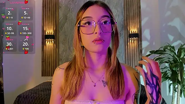 Melodylanee online show from 03-05-26, 11:06