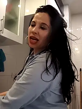 Snapshot of sirena_dorada29 chatting on 03-03-26, 09:42 sirena dorada29 online show from 03-03-26, 09:42