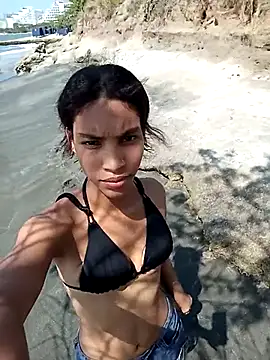 ginevere 20 online show from 03-04-26, 06:58