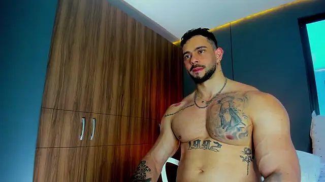 massimo visconti online show from 04-12-26, 05:40