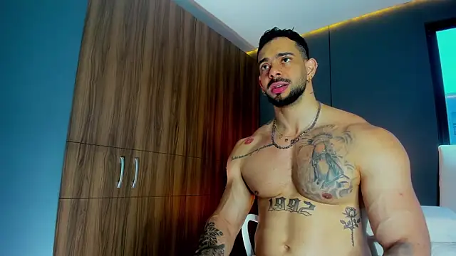 massimo visconti online show from 04-15-26, 03:30