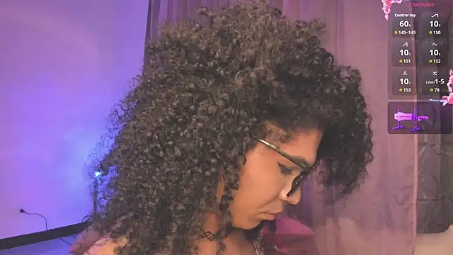 V-nus online show from 04-22-26, 03:42