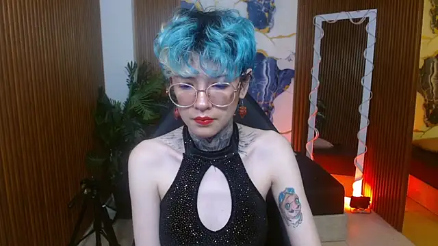 Lyra tay online show from 05-10-26, 11:37