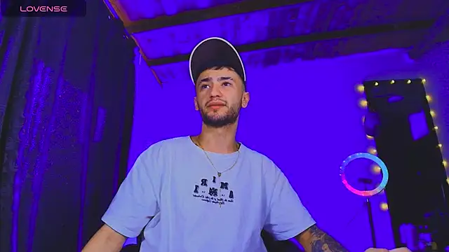 Snapshot of Jey_dirty_777 chatting on 03-07-26, 11:51 Jey dirty 777 online show from 03-07-26, 11:51