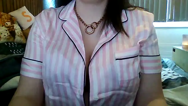 StaceyXOXO online show from 02-27-26, 02:28