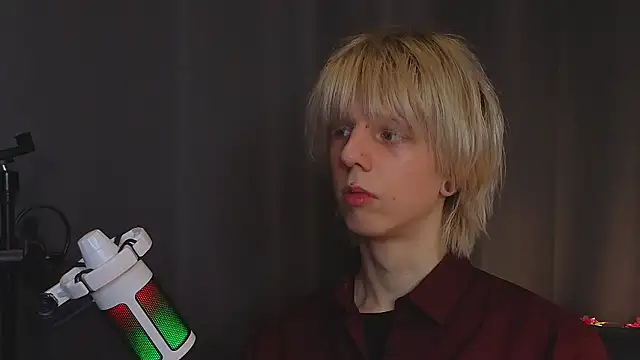 Snapshot of Mark_Shoyer2 chatting on 03-01-26, 09:28 Mark Shoyer2 online show from 03-01-26, 09:28