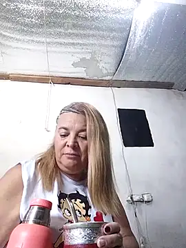 momismilf544 online show from 04-19-26, 03:44