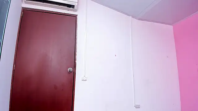 Snapshot of sofiarodriguez69 chatting on 03-12-26, 08:26 sofiarodriguez69 online show from 03-12-26, 08:26