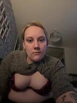 SassieBlondie online show from 02-27-26, 09:48