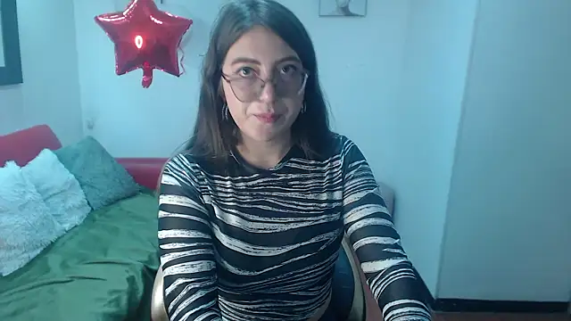 Snapshot of Amara_sexyy_ chatting on 03-05-26, 08:16 Amara sexyy online show from 03-05-26, 08:16