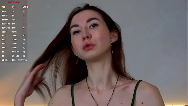 EmilyGray   online show from 04-29-26, 07:01