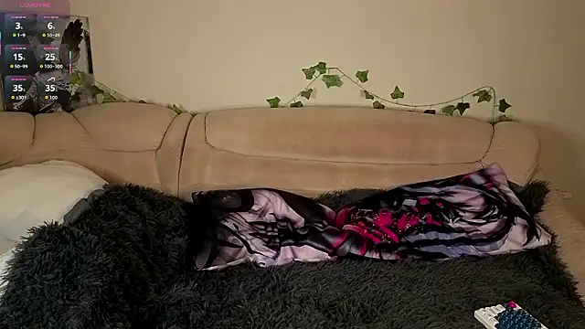 Snapshot of AnthonyCuutie chatting on 03-08-26, 06:12 AnthonyCuutie online show from 03-08-26, 06:12