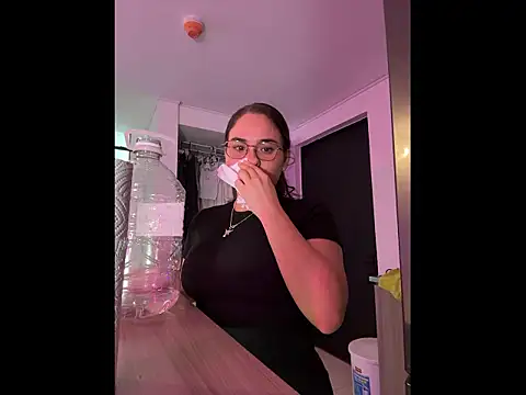 AriaDonatti online show from 03-16-26, 01:00