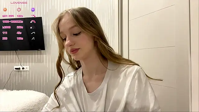 Snapshot of Anika_Socutehe chatting on 05-14-26, 09:10 Anika Socutehe online show from 05-14-26, 09:10