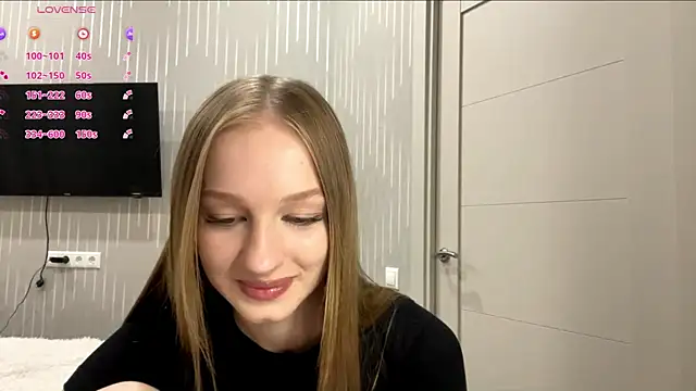 Snapshot of Anika_Socutehe chatting on 05-27-26, 09:56 Anika Socutehe online show from 05-27-26, 09:56