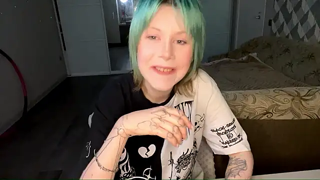 SalenaVeron online show from 03-12-26, 05:41