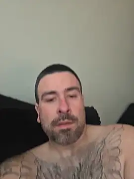 Snapshot of Biggbaddwulf7 chatting on 03-09-26, 03:49 Biggbaddwulf7 online show from 03-09-26, 03:49