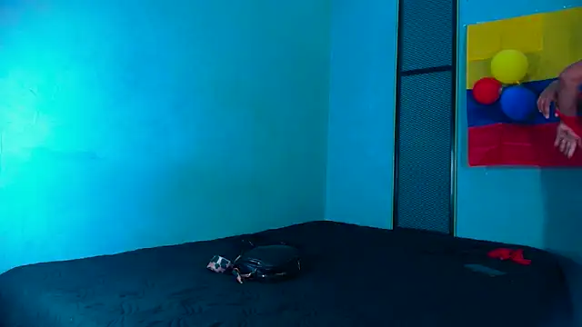 Hornyshow1 online show from 07-01-26, 12:29