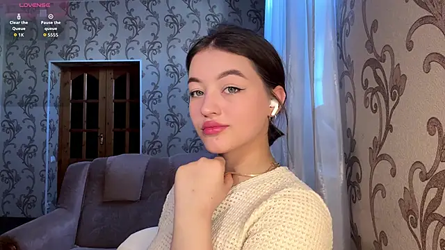 KarineDampy online show from 03-07-26, 08:33