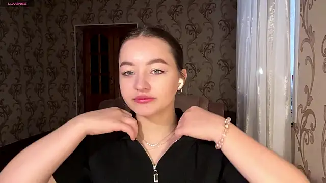 KarineDampy online show from 03-08-26, 03:05