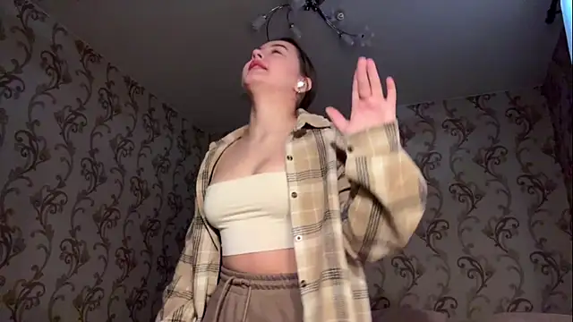 KarineDampy online show from 03-13-26, 06:20