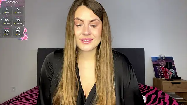 Snapshot of LucyWillow chatting on 03-09-26, 10:19 LucyWillow online show from 03-09-26, 10:19