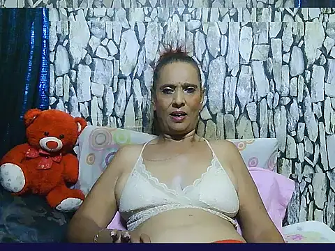 Hot queen58 online show from 04-13-26, 04:45