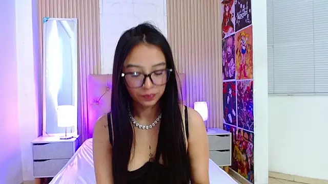 Snapshot of Crowm_le chatting on 03-31-26, 03:56 Crowm le online show from 03-31-26, 03:56