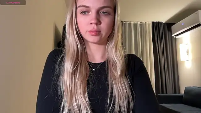 AlexaDeviliciouss online show from 03-18-26, 08:34