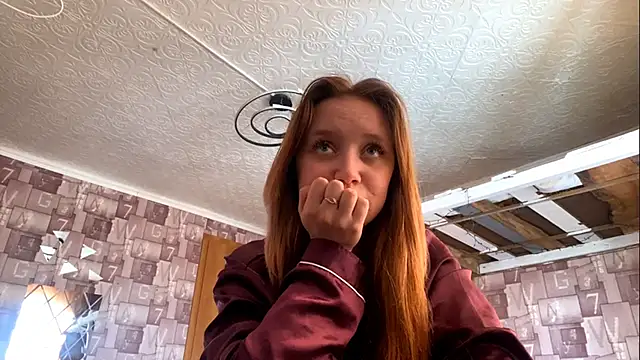 Snapshot of SultryJade chatting on 03-08-26, 10:19 SultryJade online show from 03-08-26, 10:19