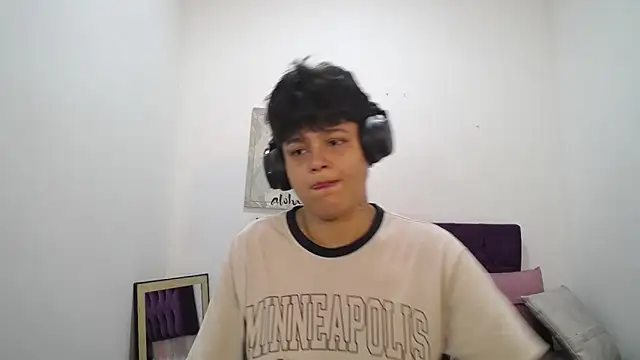 Snapshot of TomBoy_Natali chatting on 03-05-26, 01:40 TomBoy Natali online show from 03-05-26, 01:40