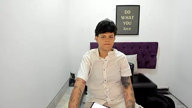 TomBoy Natali online show from 04-11-26, 07:07