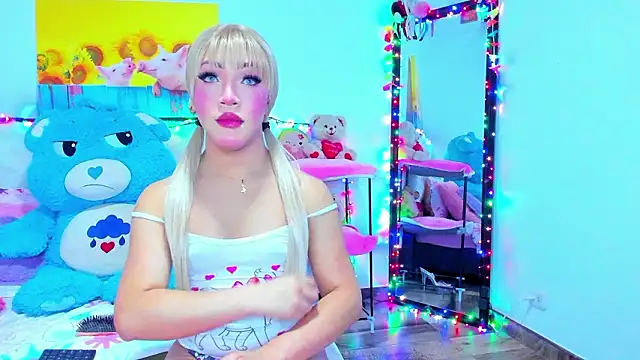 Dulce Fabiana  online show from 03-12-26, 02:12