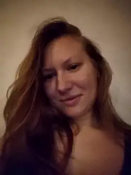 August Shine online show from 03-31-26, 06:41