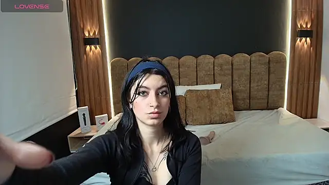 AmbarLee  online show from 03-10-26, 11:59