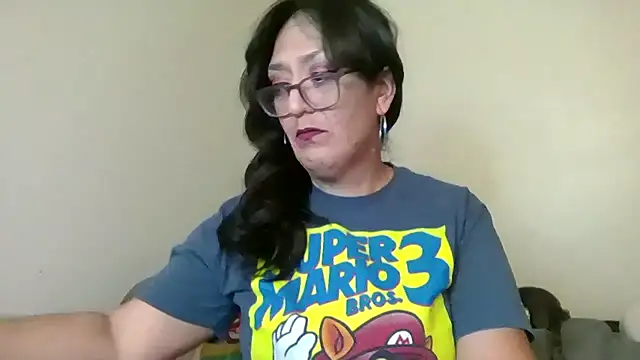 Snapshot of eleanorrox915 chatting on 05-20-26, 11:55 eleanorrox915 online show from 05-20-26, 11:55