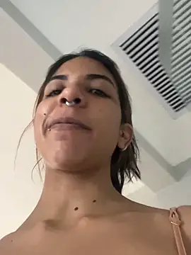 VioletaHills  online show from 04-22-26, 12:07