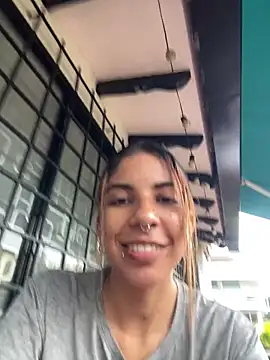 Snapshot of VioletaHills_ chatting on 05-15-26, 12:23 VioletaHills online show from 05-15-26, 12:23