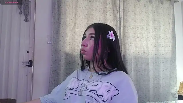 eilen pink online show from 04-22-26, 09:16