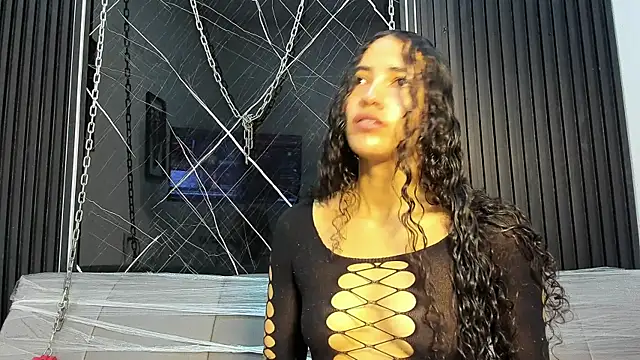Megan Duskk online show from 07-25-26, 12:25