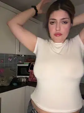 Snapshot of donya_star chatting on 03-14-26, 08:03 donya star online show from 03-14-26, 08:03