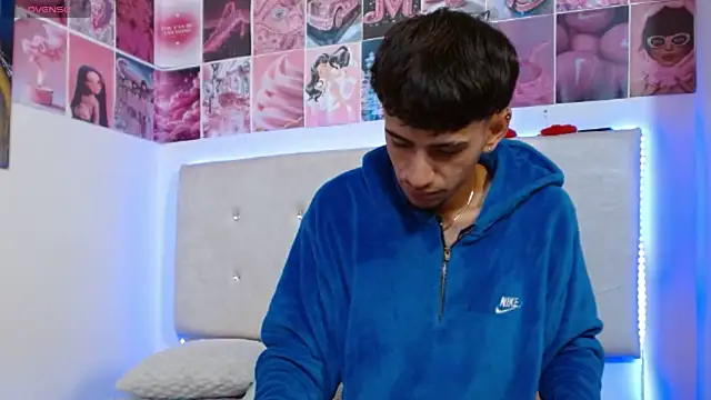 golden raiden 12 online show from 03-31-26, 03:12