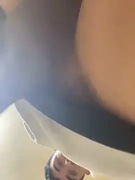 AlejandroT13255 online show from 03-10-26, 06:02