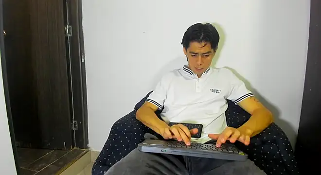 Daniel Rochax online show from 04-23-26, 12:29