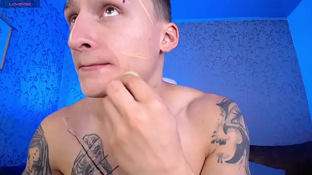 DIEGO JONES online show from 04-19-26, 01:10